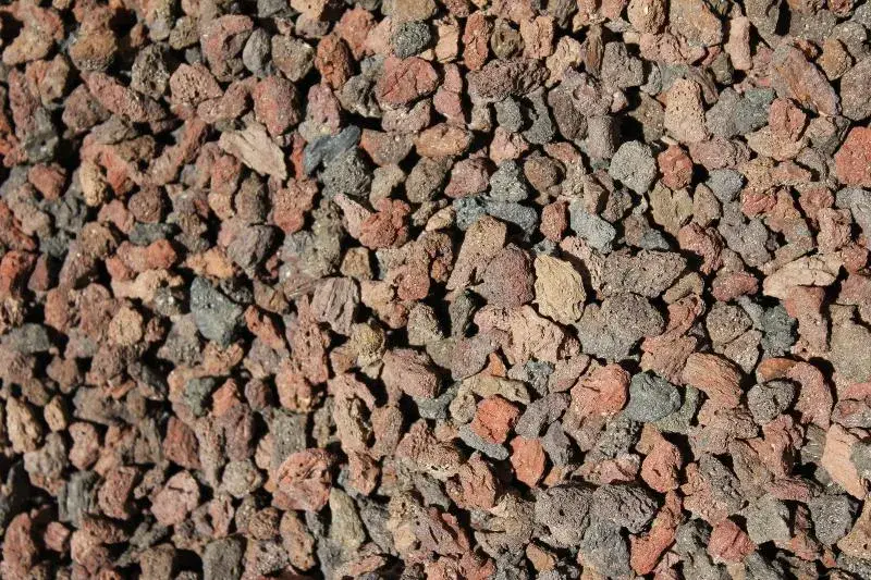 pouzzolane près de Saint-Laurent-des-Arbres