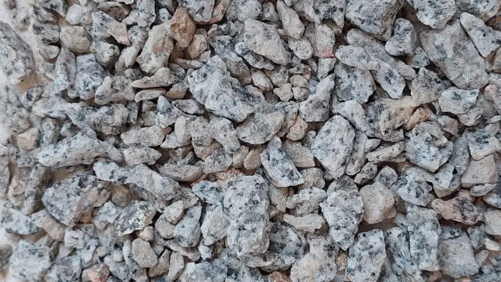 Concassé granit du Tarn blanc/noir 4/14